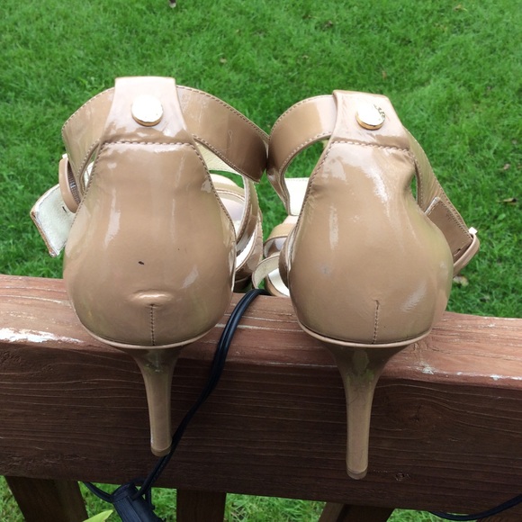 Michael Kors heels - Picture 2 of 7